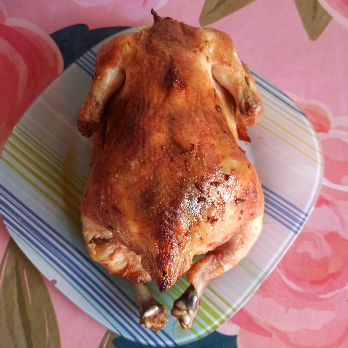 Запечённая курица. Фото: Краса Елена