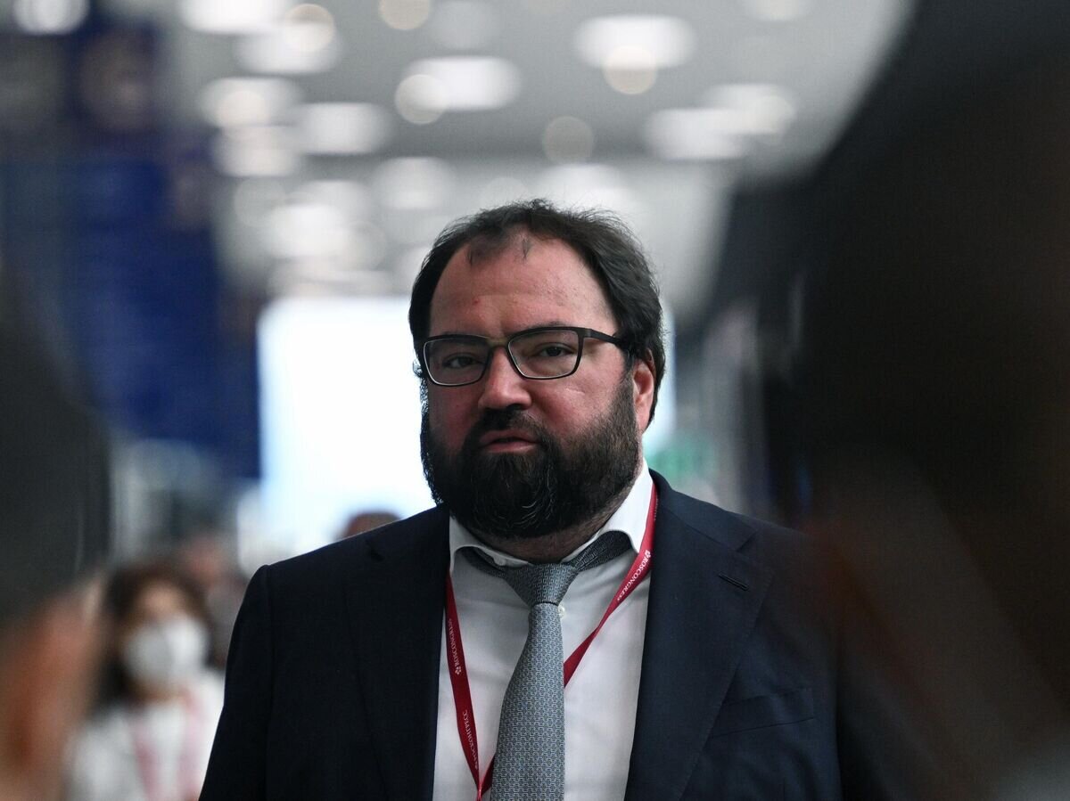    Министр цифрового развития, связи и массовых коммуникаций РФ Максут Шадаев на ПМЭФ© РИА Новости / Григорий Сысоев