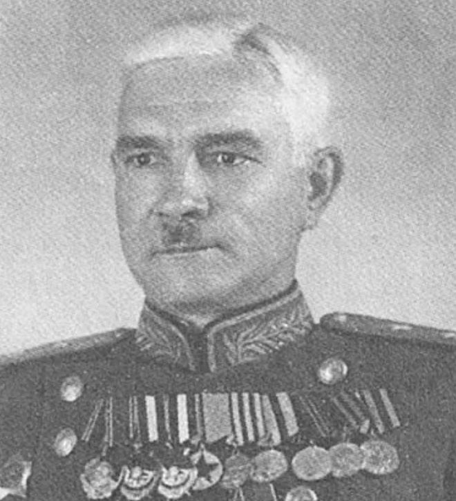 Сиязов Михаил Александрович (23 января 1900 – 1 апреля 1957)