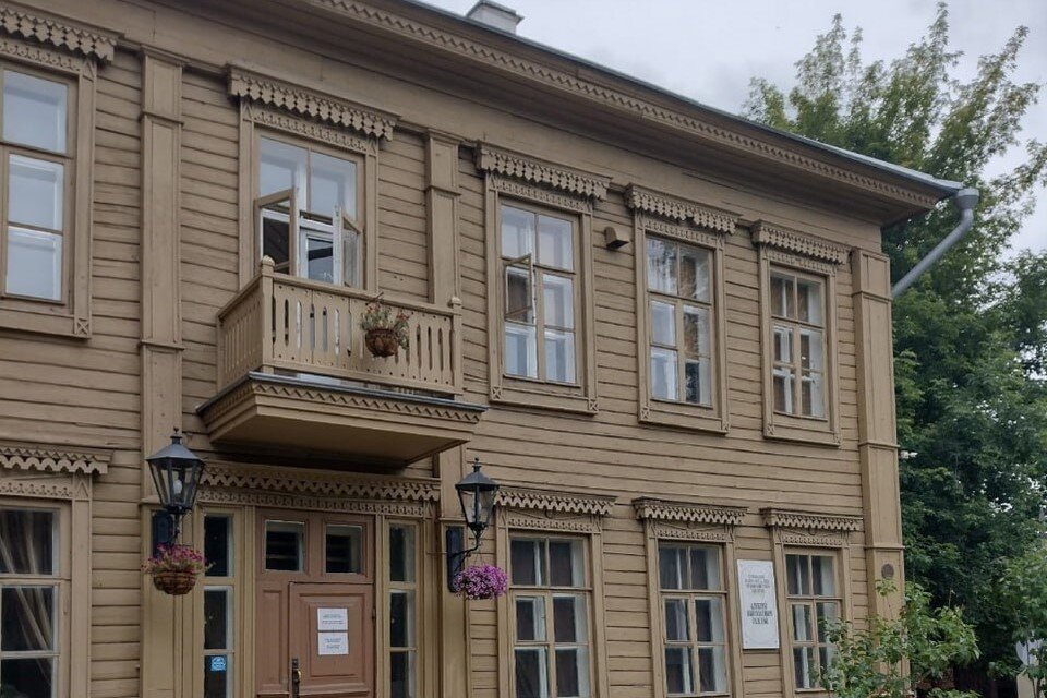    В доме, где жили Александра Толстая и Алексей Бостром, сейчас располагается музей. Фото: Самарский литературный музей