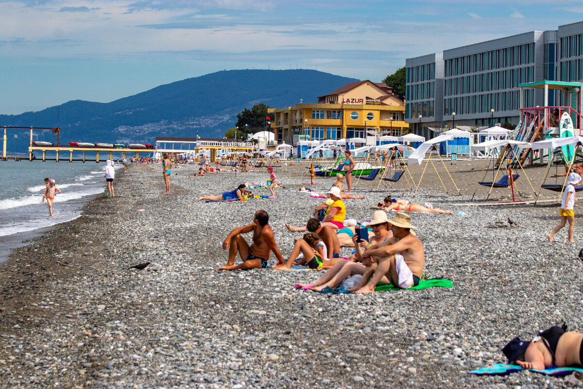 Адлер фото города и пляжа 2022