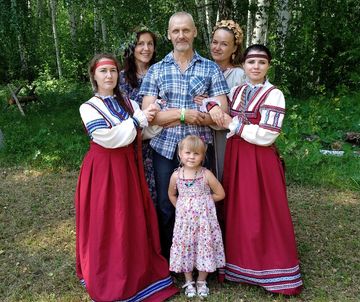 Красота она там, где чаша полна, а в отношениях лёгкость и счастье