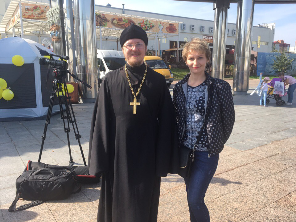 С отцом Николаем на празднике День трезвости 