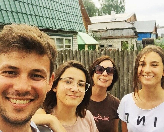 Ксения наумова и шамиль хаматов фото Звездные брат и сестра, которых постоянно сравнивают: Чулпан и Шамиль Хаматовы. 