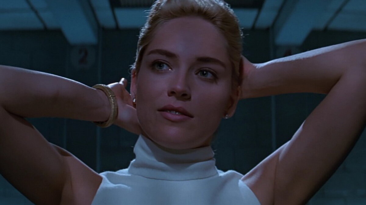 кадр из фильма "Основной инстинкт" реж. Пол Верховен 1992