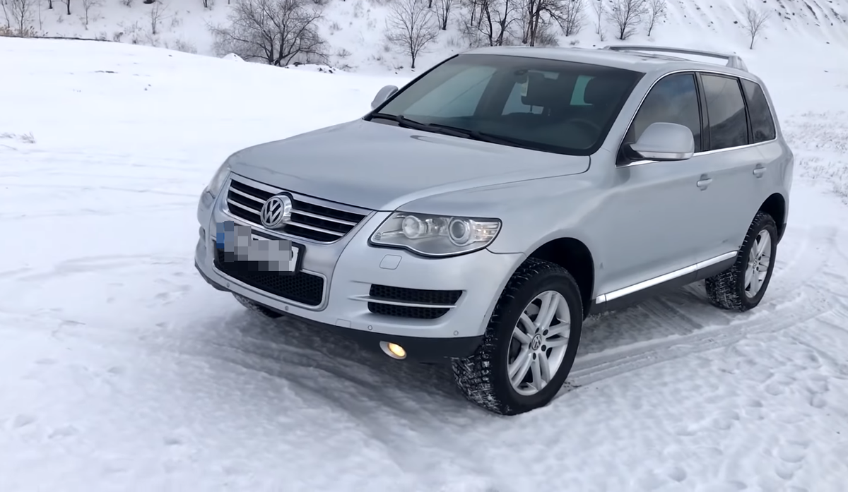 Touareg отзывы владельцев. Фото Volkswagen Touareg 2016 года белый. Туарег 174 л с дизель отзывы.