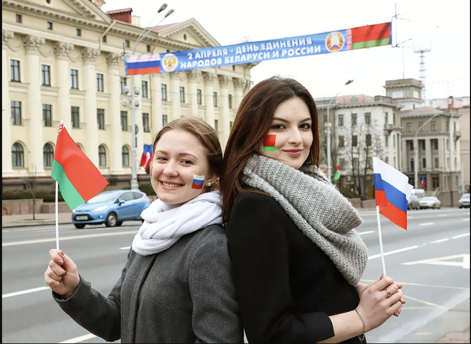 Конечно, разница между белорусами и русским больше в менталитете, чем во внешности. 