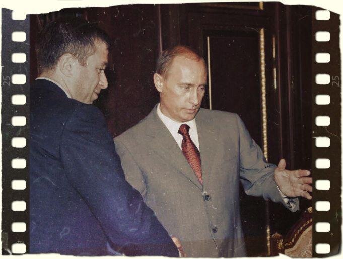 Здесь в нулевые