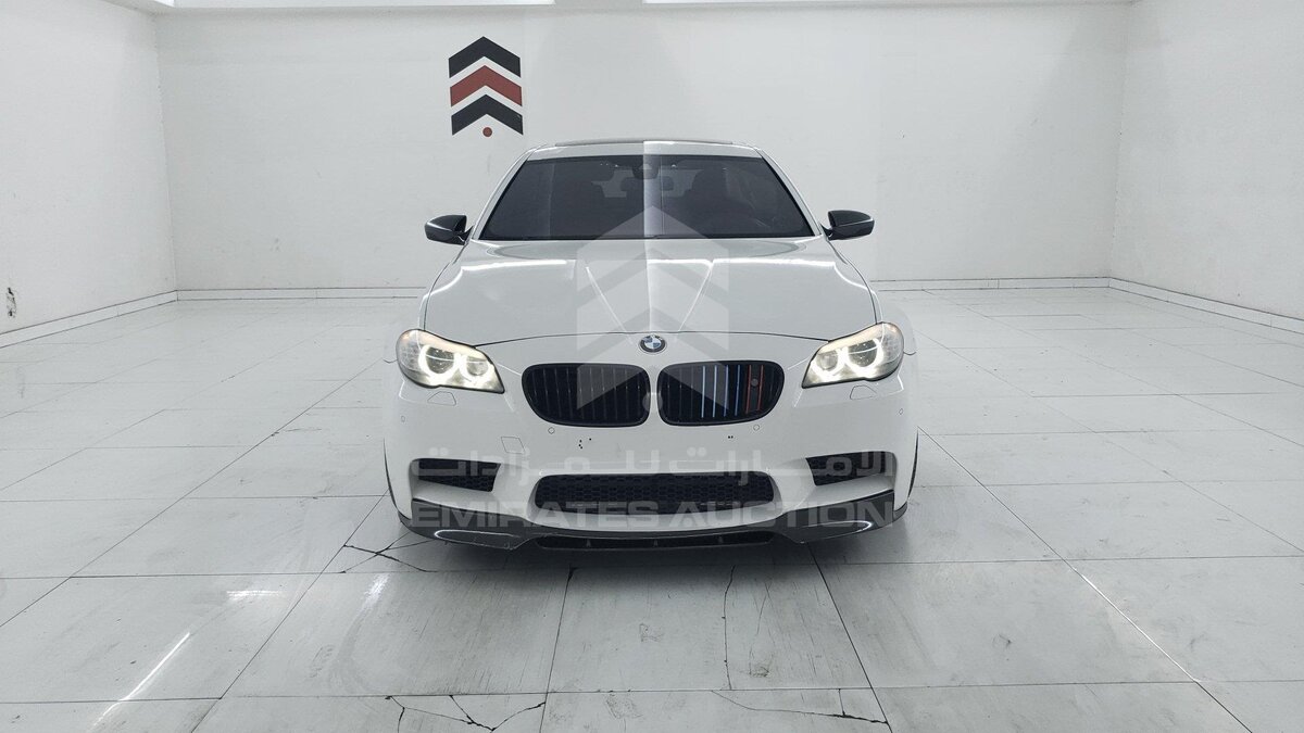BMW M5 2013 на аукционе в Дубае