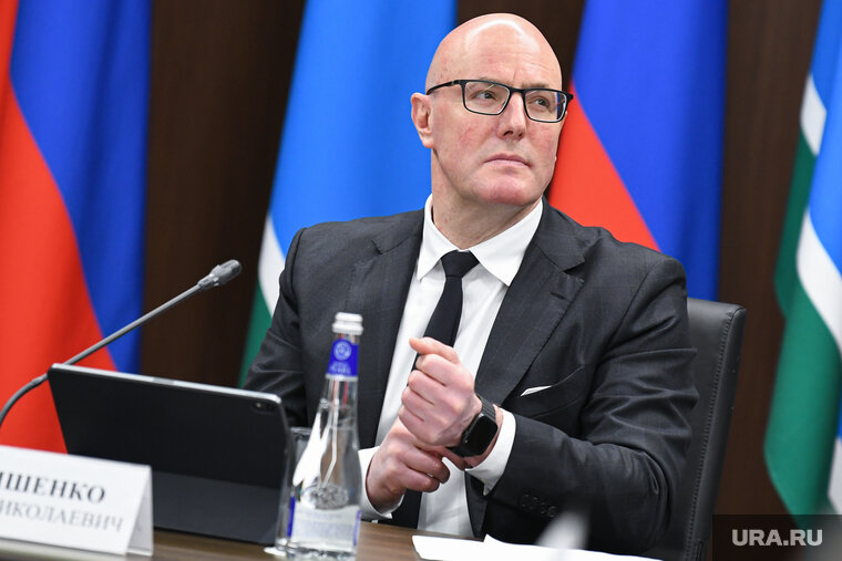    Дмитрий Чернышнеко призвал ускорить рассмотрение заявок от добровольцев