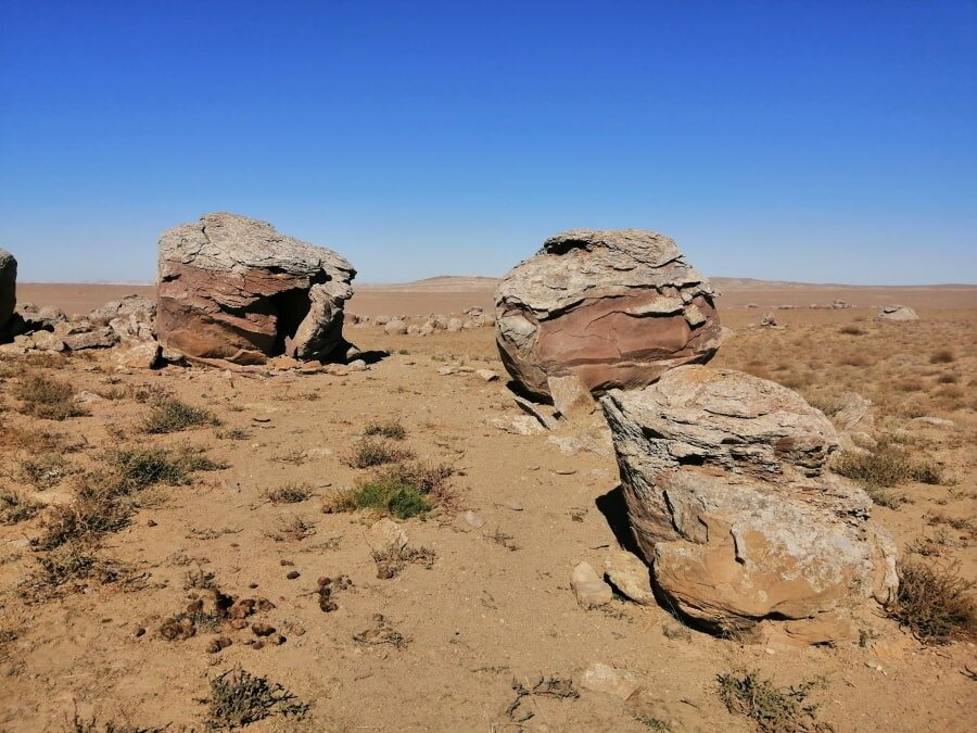      Разрушающиеся шары / фото Сергея Махлова Сергей Махлов