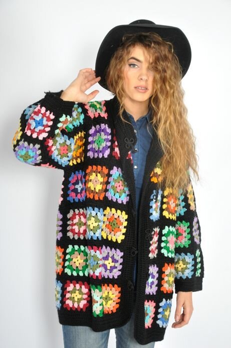 Пальто вязаное мотивами БК