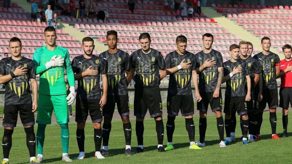    Игроки ФК "Рух"© Фото : Пресс-служба ФК "Рух"