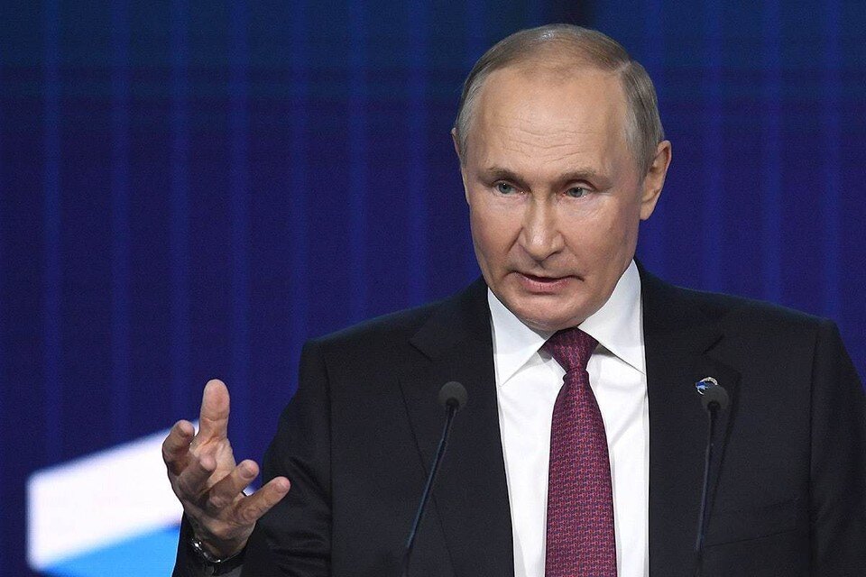     Владимир Путин заявил, что не видит необходимости в переносе столицы из Москвы в центр России Михаил ФРОЛОВ