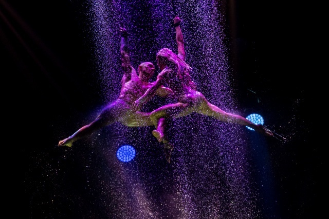     Фото: Олег Золото / MR7 Специально для участия в фестивале приехали артисты из Италии, Франции, Испании, Венгрии, Кубы, Перу, Азербайджана, Молдавии, Вьетнама и Эфиопии.