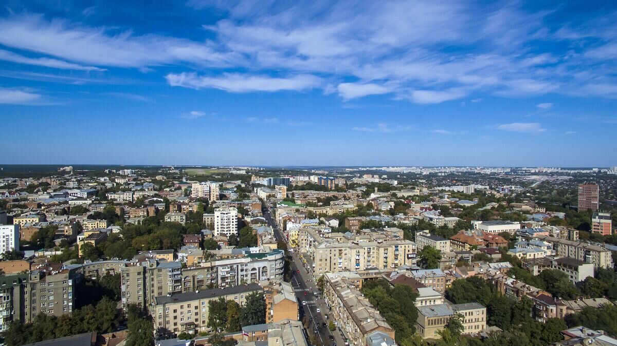    Панорама Харькова, Украина© Fotolia / lester120