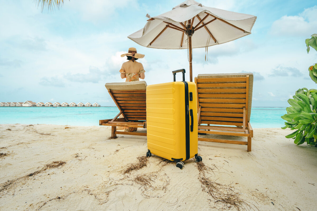 Яркие чемоданы для путешествий от Ninetygo