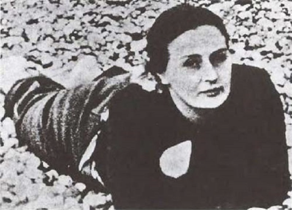 Nina nino. Нина (Нино) Теймуразовна Гегечкори. Нино Гегечкори (Берия). Нино Теймуразовна Гегечкори Берия. Нина Гегечкори жена Лаврентия Берии.