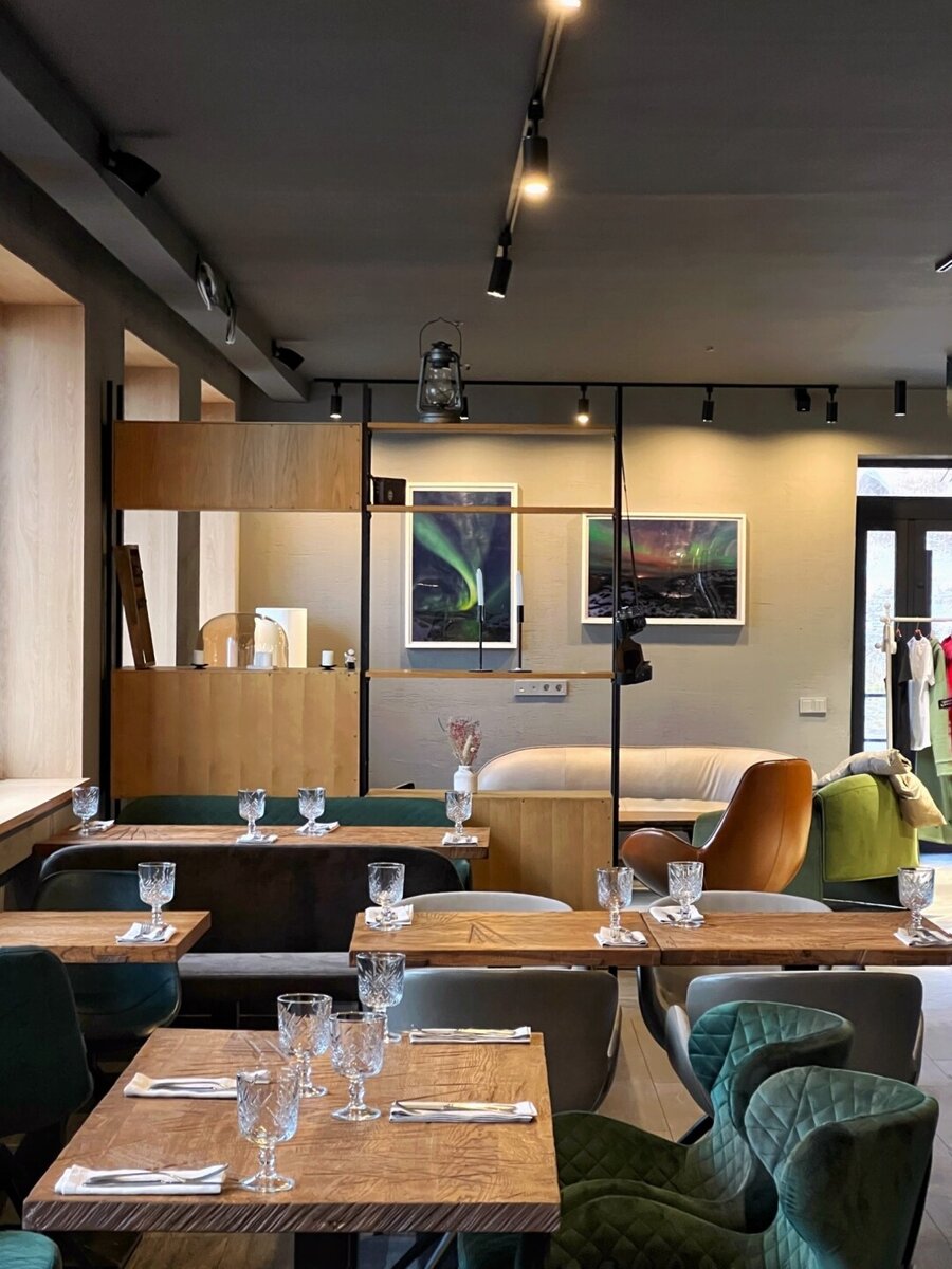 Grebeshki bistro teriberka териберка. Териберка ресторан. Grebeshki ресторан спб. Санкт-петербург виленский переулок 15 italy. Виленский переулок 15 б.