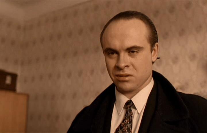 Сергей Мурзин в роли Круглого