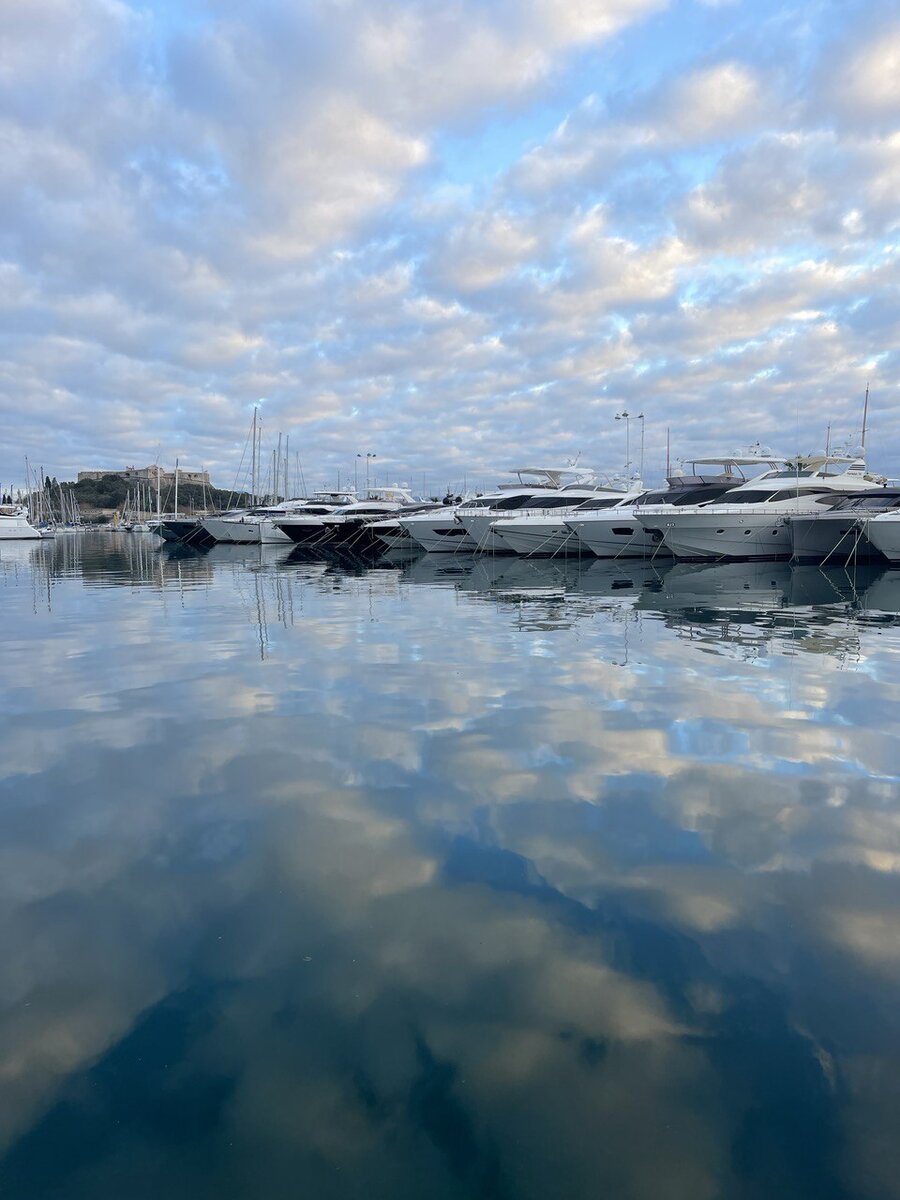 море, лодки, яхты, порт, Антиб, Франция, Лазурный берег, переезд, релокация, эмиграция, консультация, цели, ресурсы, план