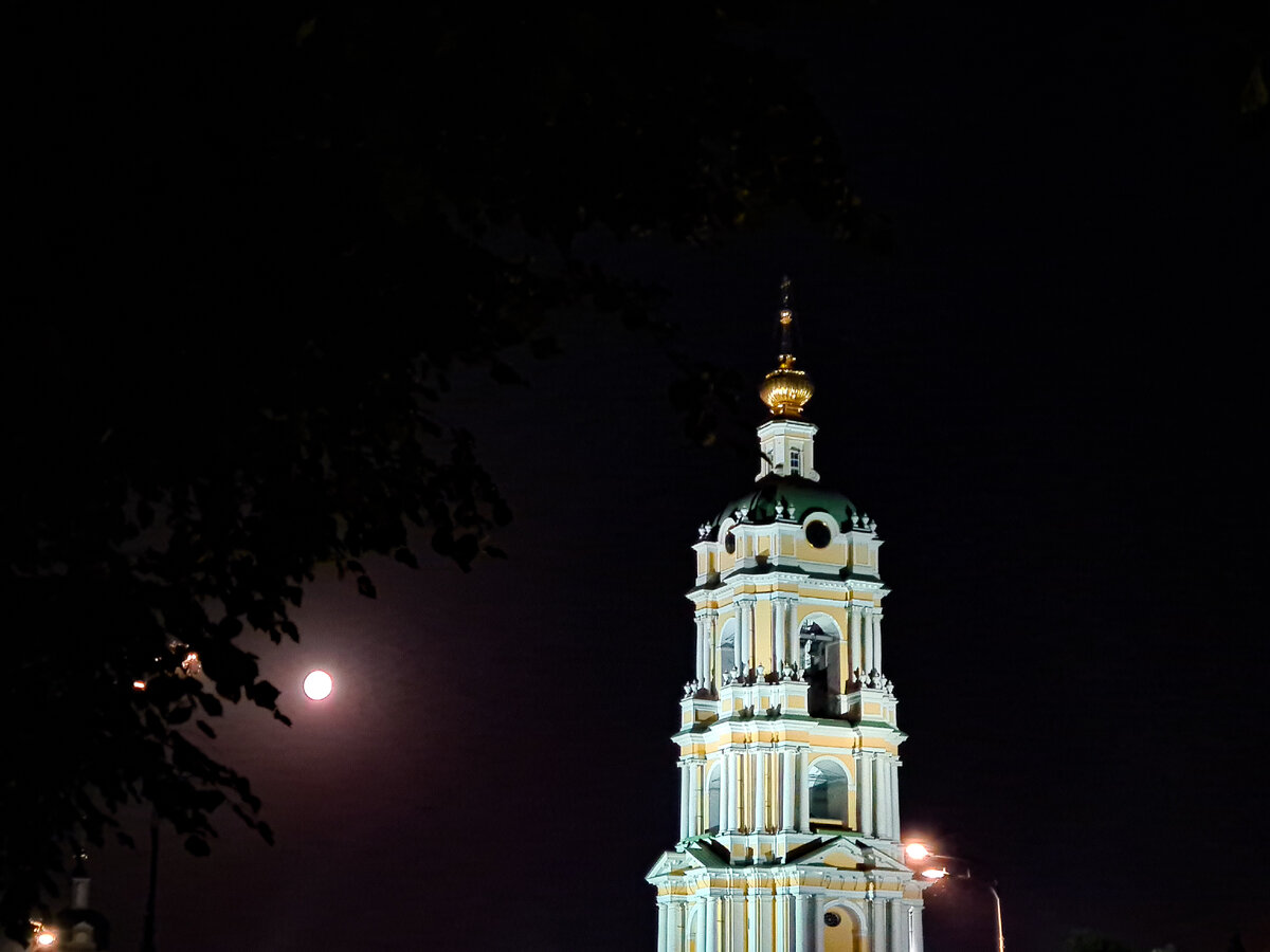 Июньское полнолуние