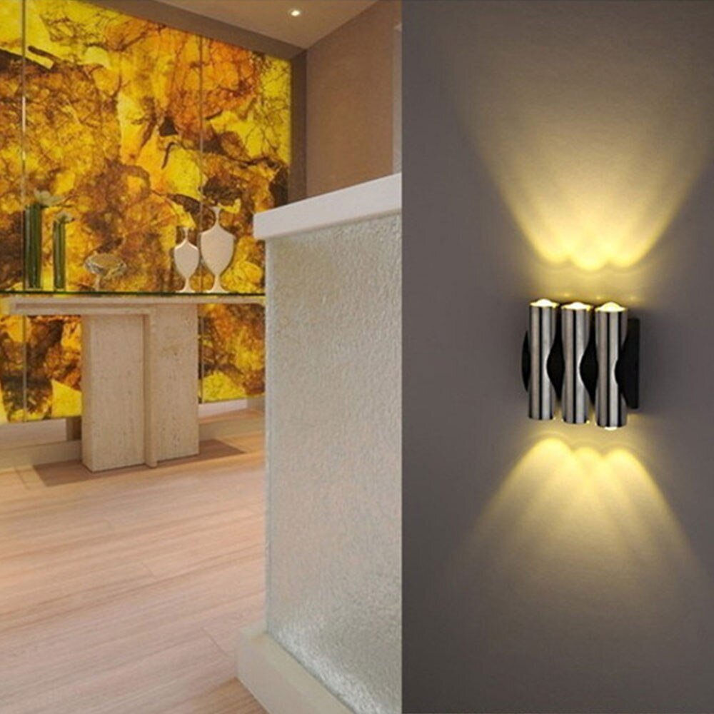 Настенный светильник современный