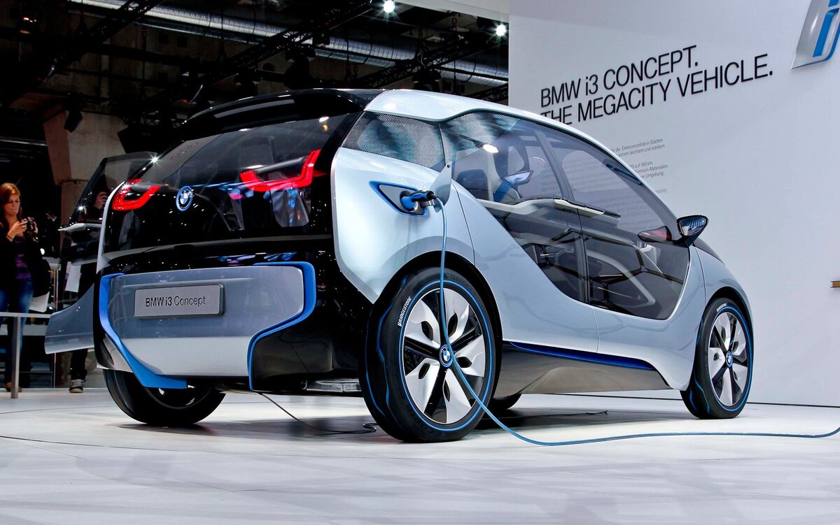 Электромобиль BMW i3 Источник: cars-n.com