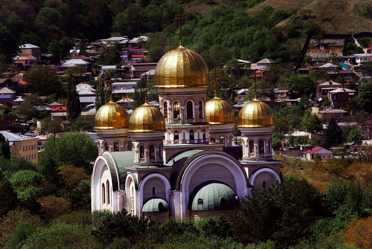 храмы в минеральных водах