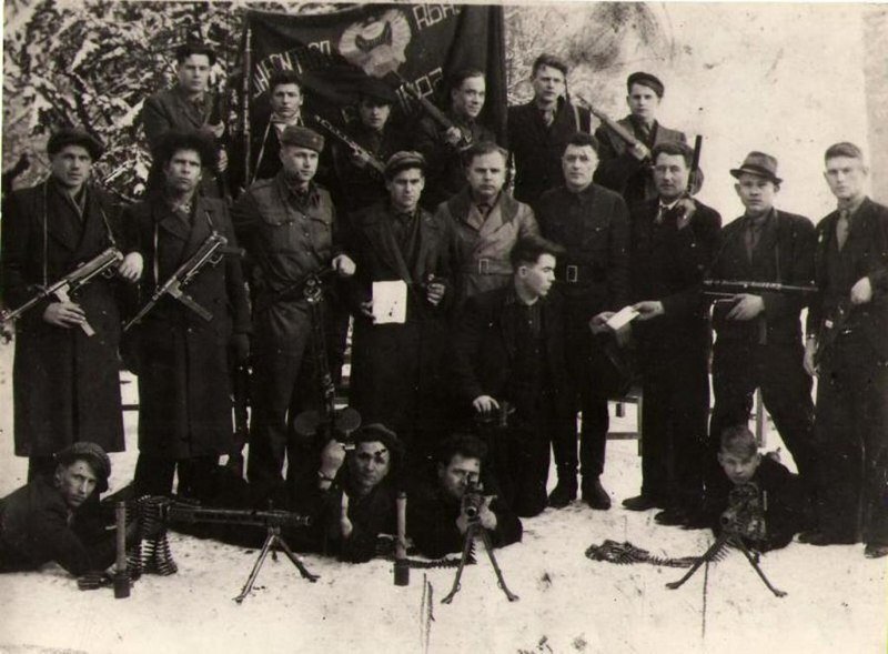 Партизаны Бельгийского Сопротивления. Источник фото: https://ucrazy.ru/other/1414997199-nashi-partizany-v-belgii.html