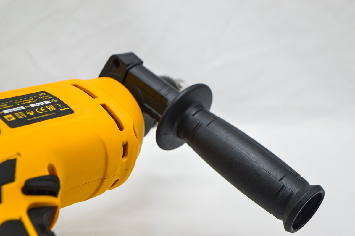 дрель ударная id-1050-2 denzel. дрель ударная denzel id-750. дрель дензел 1200. шуруповерт дензел 12 вольт. дрель ударная, 550 вт, 8000-29000 уд/мин, патрон с ключом.