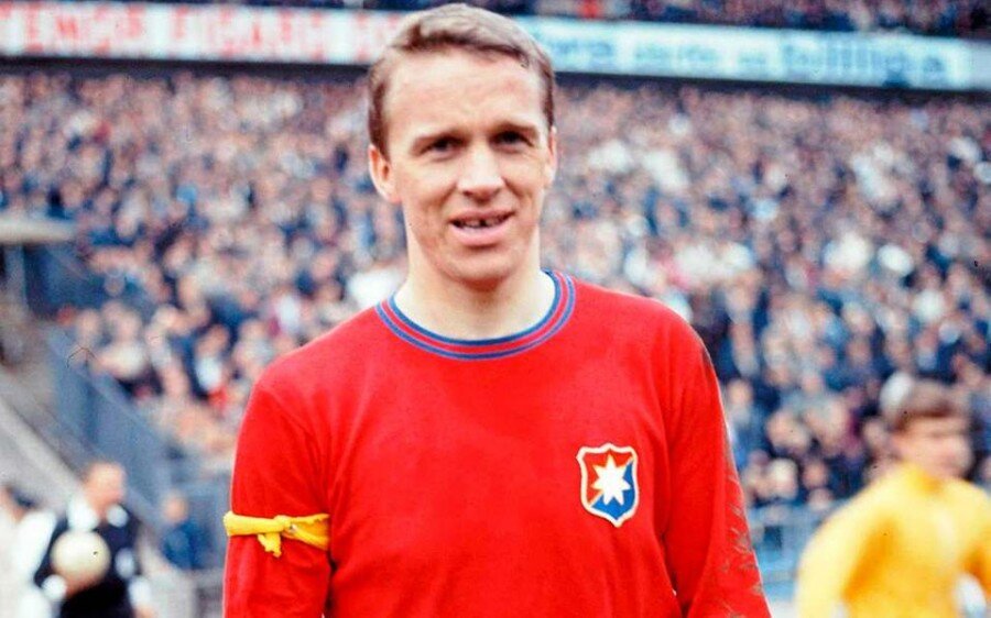 Агне Симонссон - еще один представитель сборной Швеции - вице-чемпионов Мира - 58