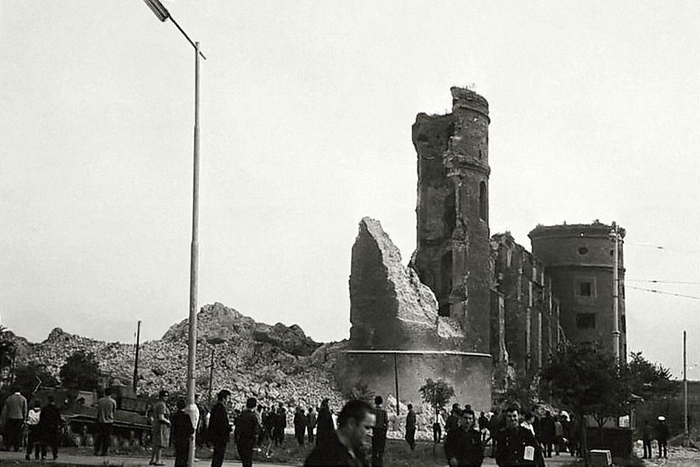 Королевский замок кенигсберг фото до войны Колыбель (п?)Русских Царей. Замок Тевтонского Ордена. Репортаж Цветаны Альшанско