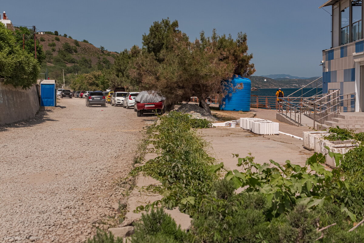 Погода в алуште 2022. Алушта Восточная набережная. Алушта Восточная набережная 2024 реставрация. Тоннель в Алуште на Восточный пляж.