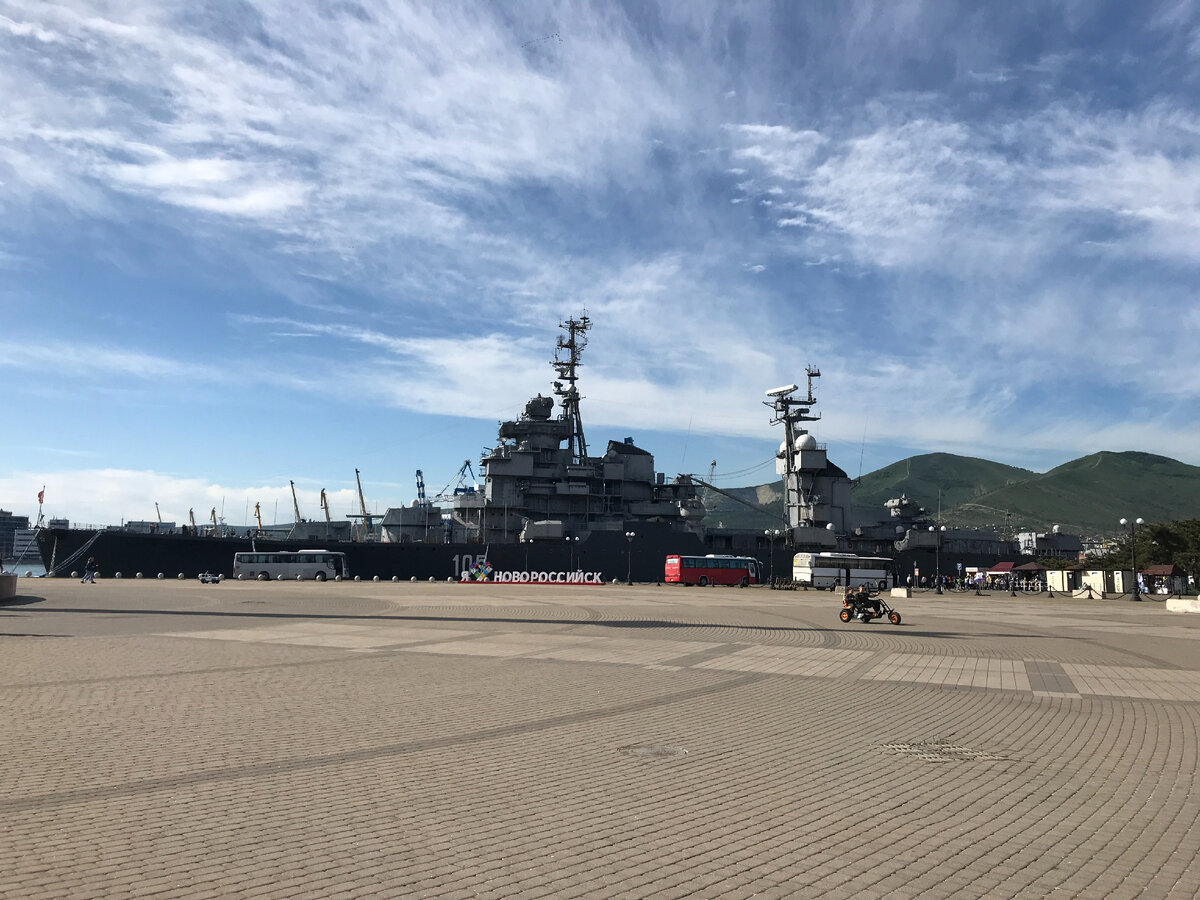 Крейсер Кутузов в Новороссийске. Новороссийск достопримечательности и развлечения