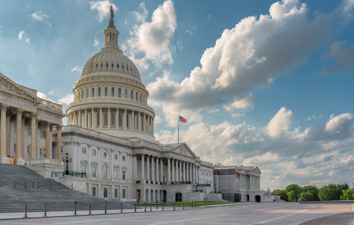    Здание Конгресса США  Lucky-photographer/Shutterstock/FOTODOM