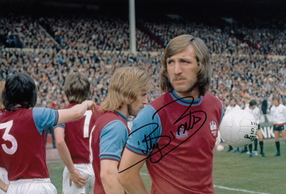 Автограф Билли Бондса