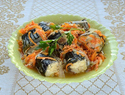 Скумбрия в банке