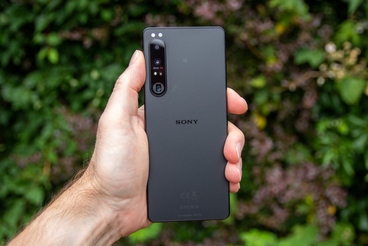 Флагманский смартфон Sony Xperia 1 IV резко обвалился в цене Китае |  iXBT.com | Дзен