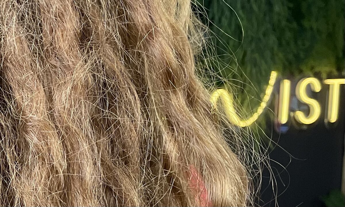 Пух – это отдельно торчащие волоски по всей длине