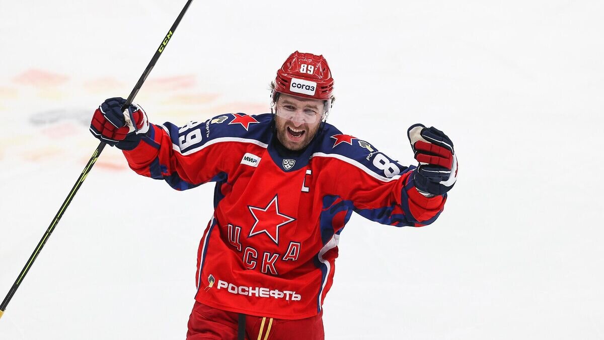    Хоккеист ЦСКА Никита Нестеров© пресс-служба ПХК ЦСКА