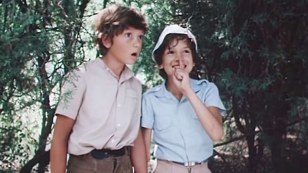 Фильм "Каникулы Петрова и Васечкина..."