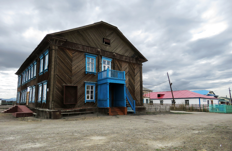 Погода в кош агаче. Село Кош Агач. Кош Агач ПМК. Площадь Ленина Кош Агач. Кош-Агач здание волостного правления.