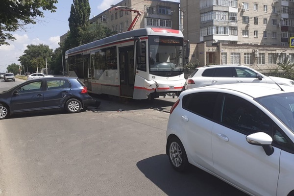 Фото с места ДТП ГИБДД Новочеркасска