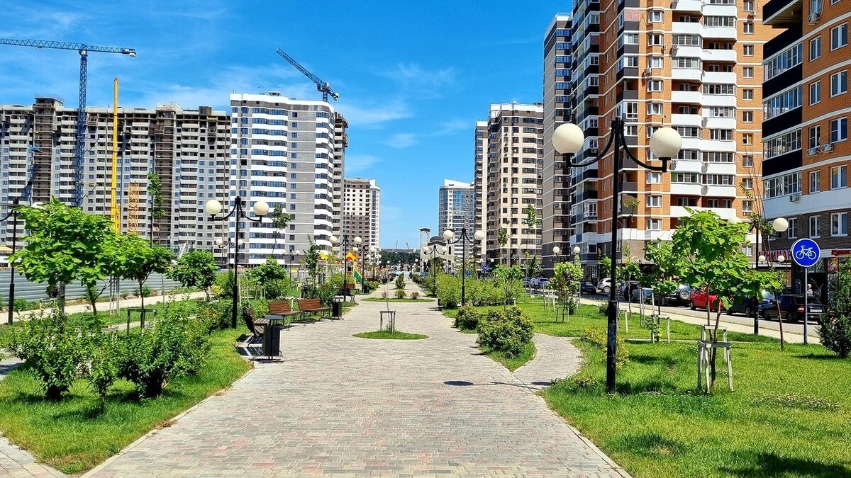 Парки и скверы между дворами