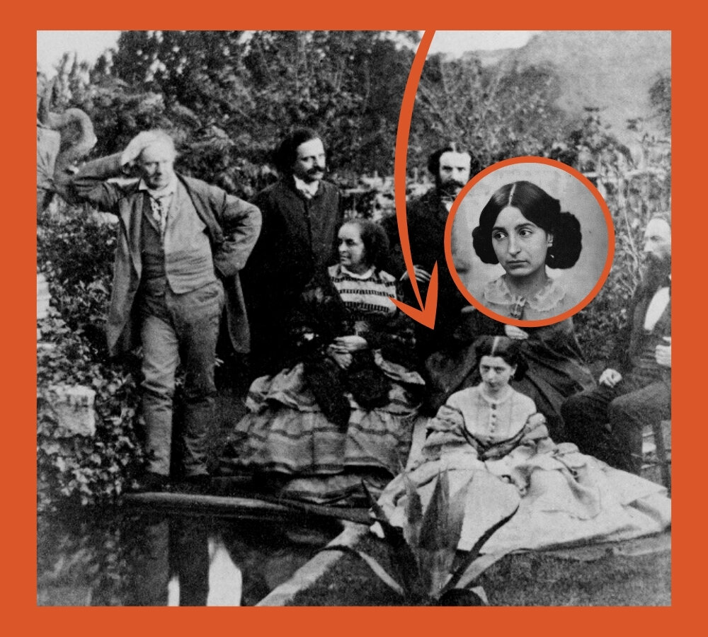 Виктор Гюго с семьей