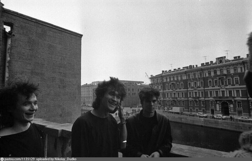 С днём рождения, рок-клуб! С Цоем по Питеру. Максим Иванов. Дзен