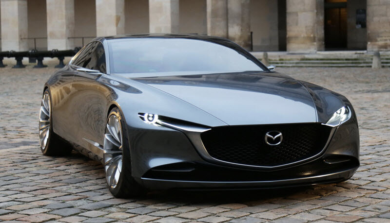 Новая Mazda 6 создается на заднеприводной платформе, а слухи о ее скором появлении ходят уже с 2017 года. 
Автомобиль также получит рядный шестицилиндровый двигатель и будет показан в начале 2022 года.
Под капотом будет 3-литровый рядный шестицилиндровый дизельный двигатель, работающий в паре с 48-вольтовым электромотором, либо рядный шестицилиндровый бензиновый мотор объемом так же 3 литра. Это так называемый мягкие гибриды.  Будет и полностью электрическая версия седана, а также подключаемый гибрид. 
Характеристики нового седана пока неизвестны, но его моторы могут иметь удобную для российского налогообложения мощность 250 л.с
ЖДЕМ...