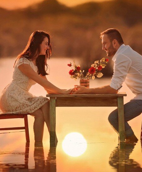 Он заставит вас вспомнить тот вечер...