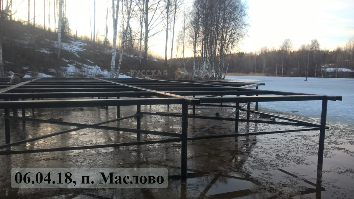 Пирс на винтовых сваях в поселке Маслово, построенный нашей компанией